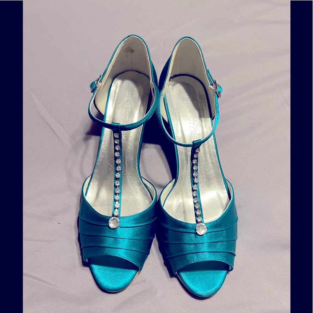 Elegant Park Shoes- Size 7.5, women’s